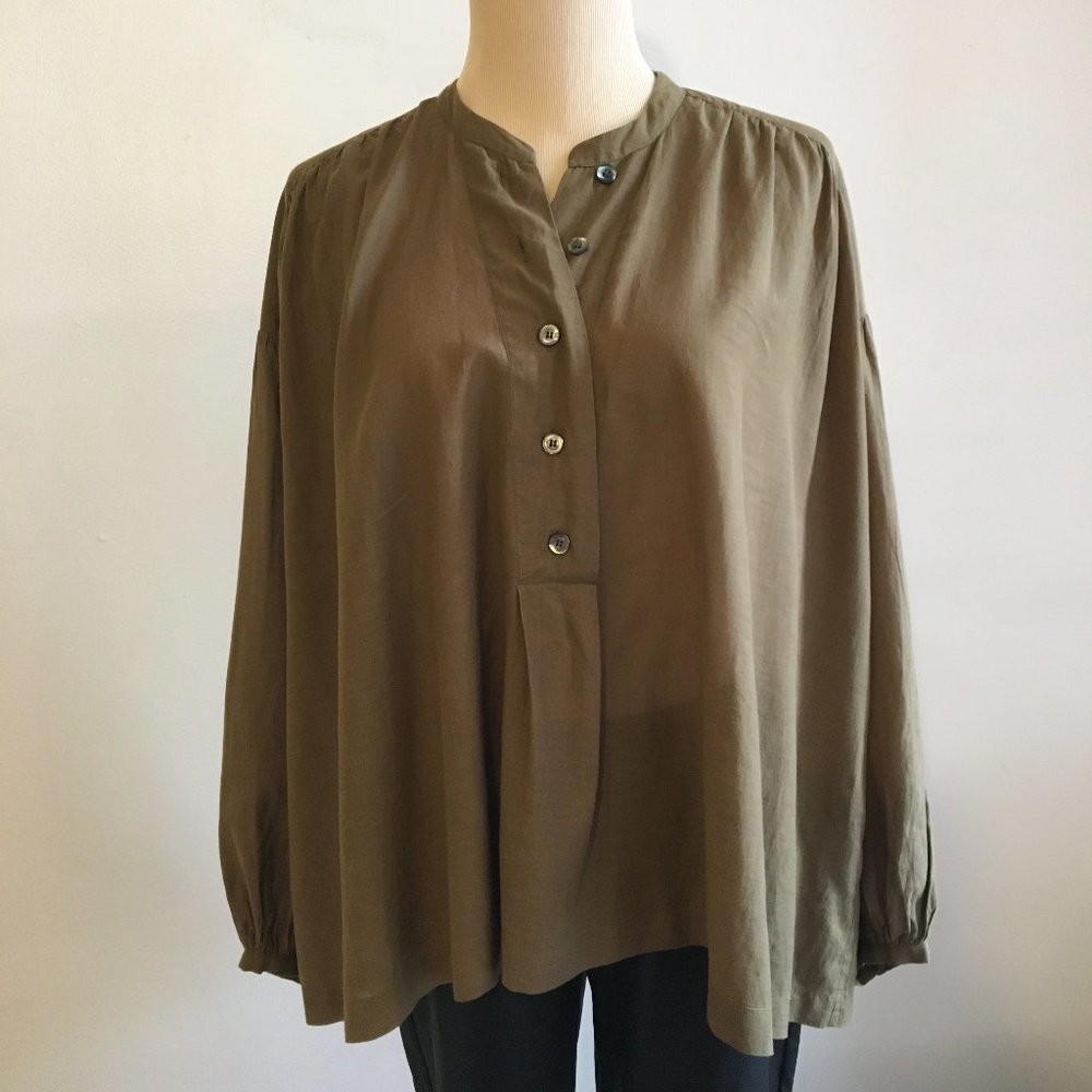 Women's Olive Button-Down Peasant Blouse